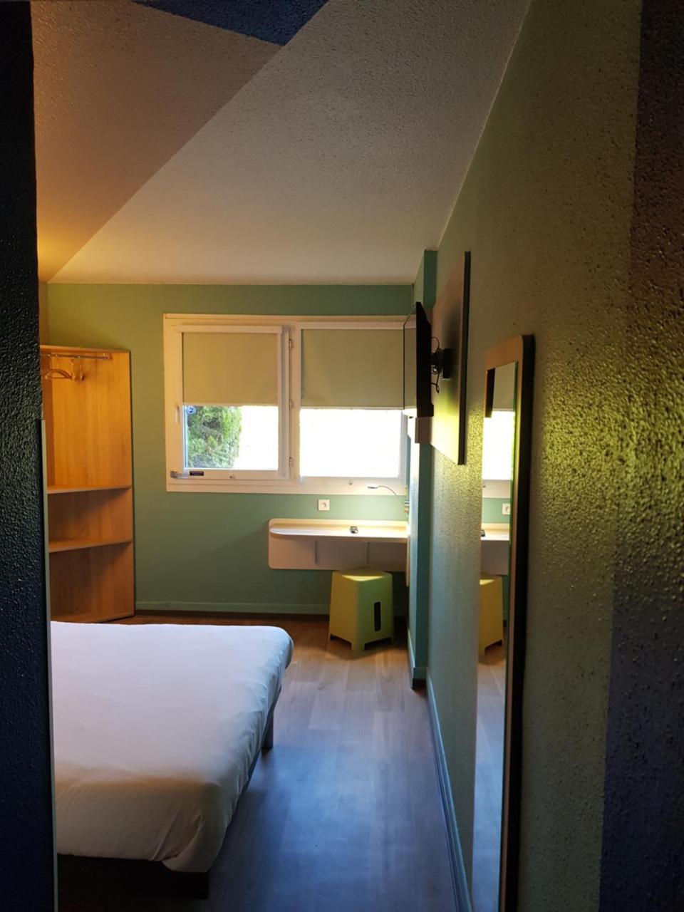 Ibis Budget Saint Christol Les Ales Kültér fotó