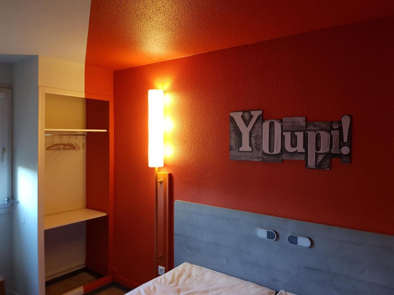 Ibis Budget Saint Christol Les Ales Kültér fotó