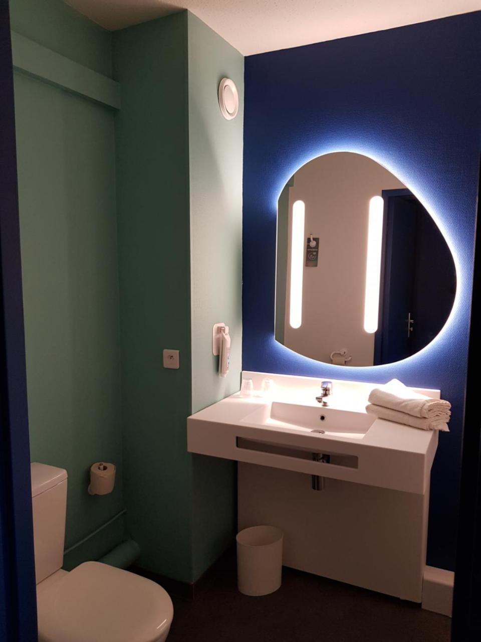 Ibis Budget Saint Christol Les Ales Kültér fotó